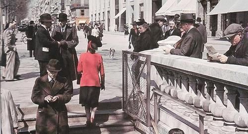 香榭丽舍的大街上|老照片：1940—1944，德军占领下的法国巴黎，图2凯旋门大阅兵