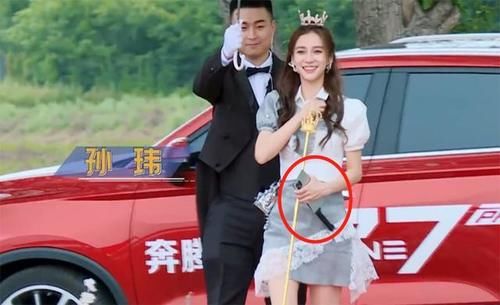  造型|杨颖的新手机壳的造型火了，仔细看很符合她“女汉子”的人设