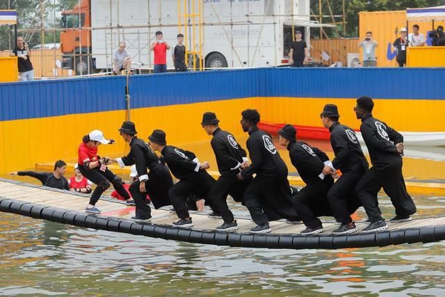  李锐|《摇啊笑啊桥》第三季欢乐归来！来看村长李锐！