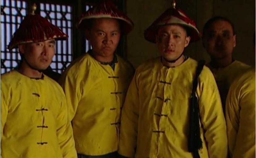 孩子|康熙擒拿鳌拜,为什么派出一群玩摔跤的孩子,而不动用大内高手?