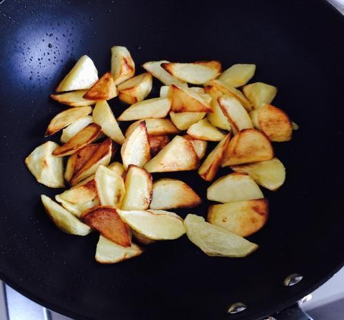  做法|美食美味-茄汁土豆块做法步骤详解