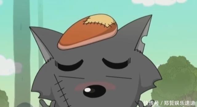 灰灰|喜羊羊与灰太狼:被小灰灰逼到崩溃的灰太狼,吃火腿都得躲起来