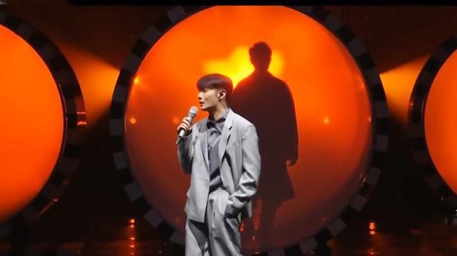  撑场|浙江卫视919晚会：跑男好声音撑场，气运联盟迎首秀李宇春压轴