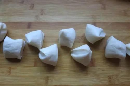  露馅|全烫面韭菜饼，关键还不露馅，酥脆可口