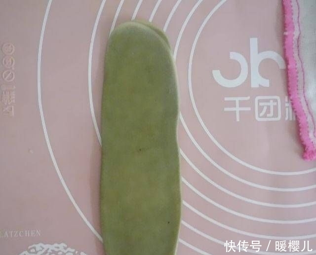 糕点|抹茶酥和我自己做的红曲糕点,不油腻