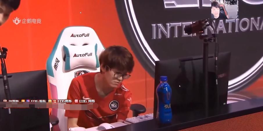  季后赛|EDG无缘季后赛后爆冷，成首支零封V5的战队！阿布：还要换人吗？