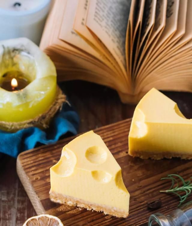  慕斯|这一块像奶酪的居然是慕斯! 最适合夏日的甜品, 烘焙新手就能做!