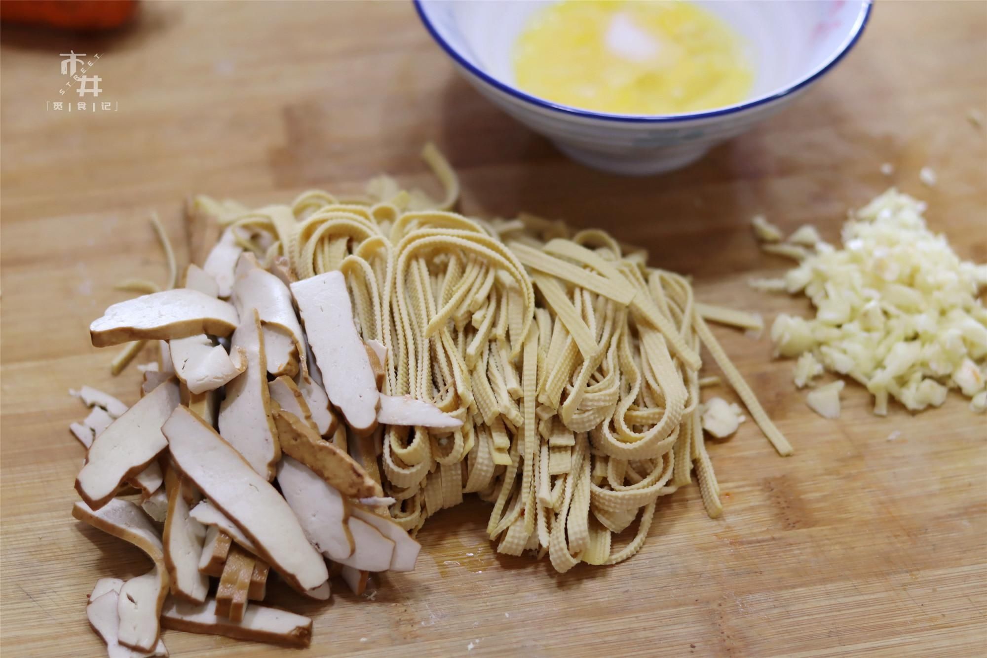  分享|分享一道“酱烧千张”，豆干、千张这样吃特别香，还没豆腥味