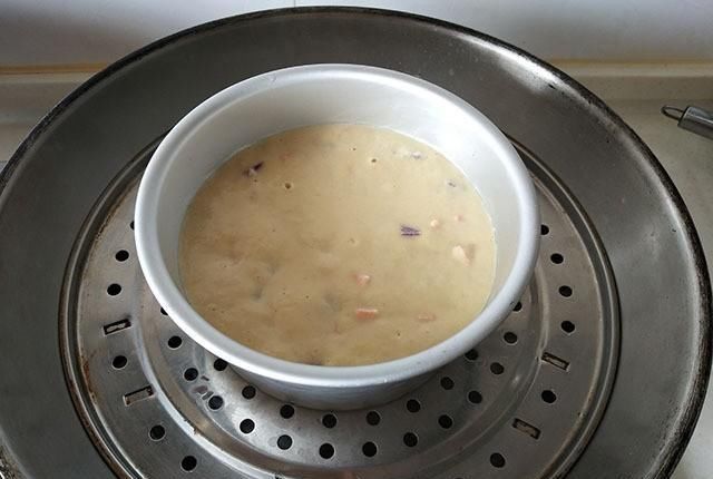  简单|儿子最喜欢这粗粮发糕，一搅一蒸，营养香甜，比馒头简单好吃