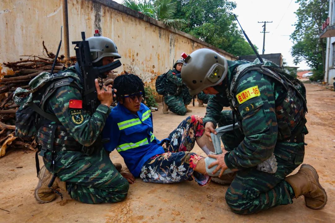 应急处置，武警特战：这个我专业