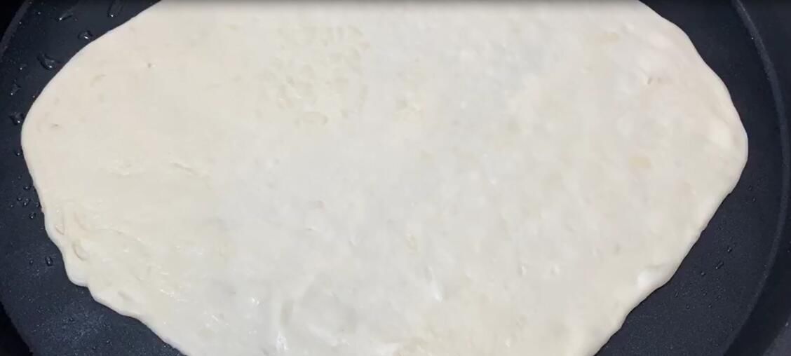 层次分明|万能家常饼,层次分明熟得快,大饼又薄又好吃,凉了也不硬