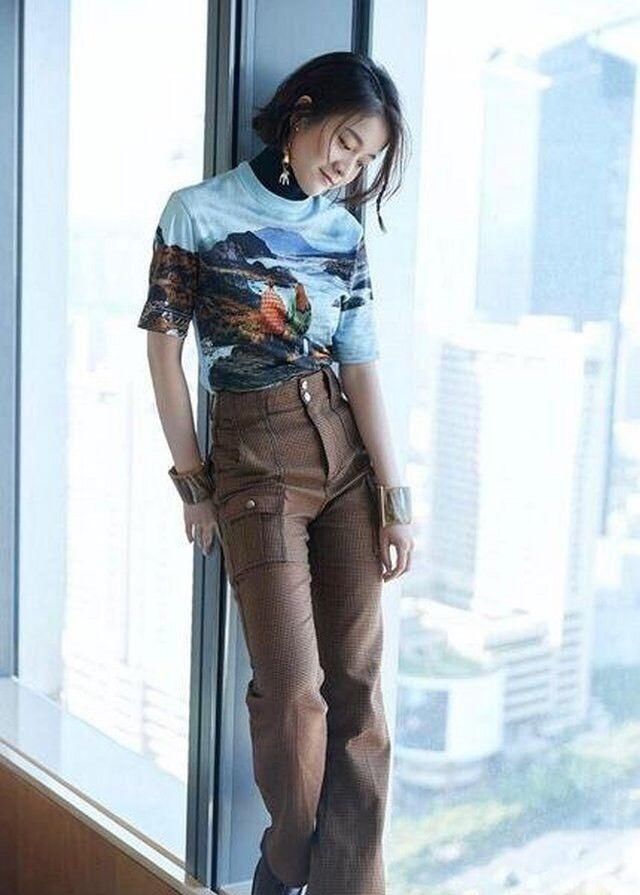  裤装如何穿出气场十|组图:看看女神的穿搭示范，轻松穿出高级即视感