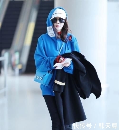 羽绒服|谁说打底裤大势已去?教你4种打底裤穿法,新潮显腿长,150也能穿