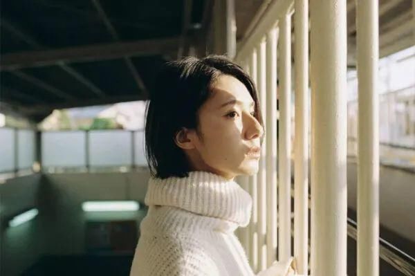  模特|【摄影讲评】顺光、侧光、逆光怎么用 第1268讲？