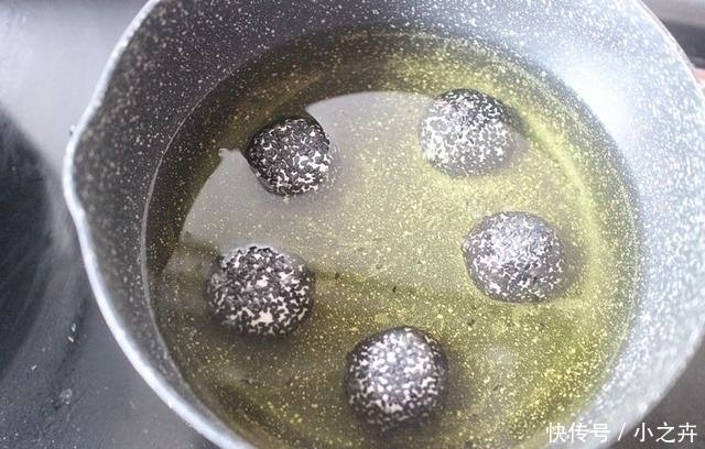 失败|自己做的麻团,不是瘪就是小?教你一套零失败的教程