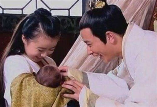 发现|11岁被迫嫁给舅舅,40岁去世,死后净身时却发现与她儿子有关