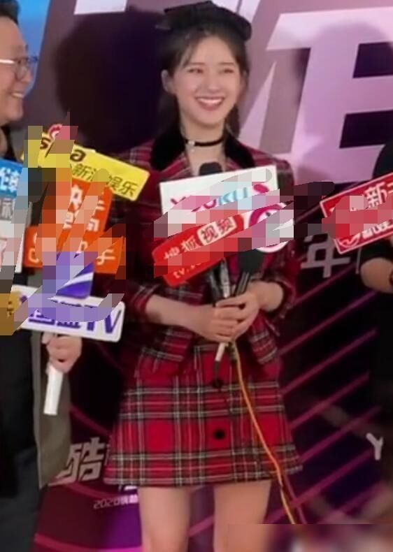  明星|赵露思首档常驻综艺来袭，看到拟邀嘉宾，硬杠《明星大侦探》？