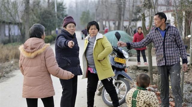  孝顺|为何有些孩子长大后就不爱去姥姥家了？并非不孝顺，而是有苦难言