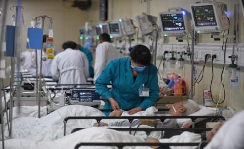 位失能|“一人失能，全家失衡”？护理险来了：30多元即可减轻养老压力