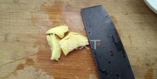 好吃|怎么做家庭版酱肘子最好吃 家庭版酱肘子怎么做好吃