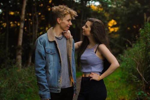 彩礼|“和儿同居5年了，我家没彩礼给她，爱嫁不嫁”女人听后愤怒离去