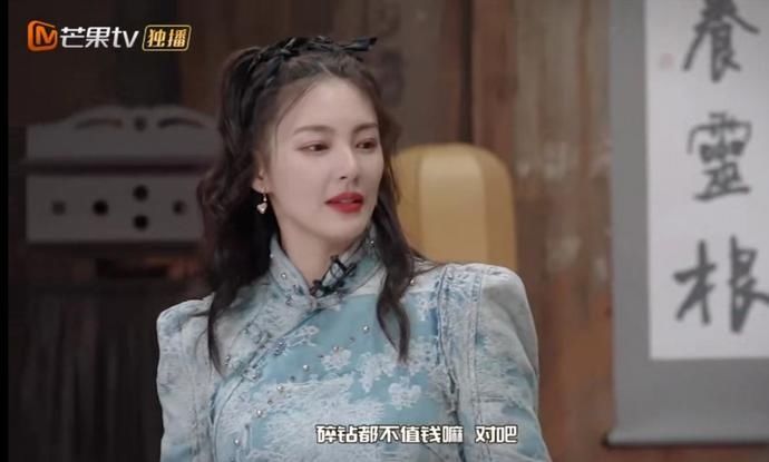  乘风破浪|《密逃×姐姐》会员付费、口碑一团糟，为了圈钱牺牲口碑值吗？