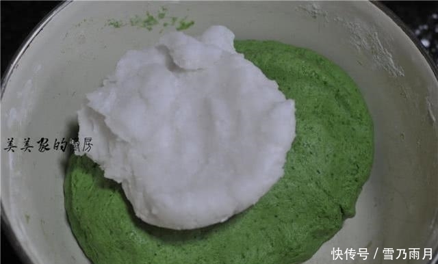 青团|想吃青团不要买啦！教你自己做，香甜软糯不粘牙，比买的还好吃！