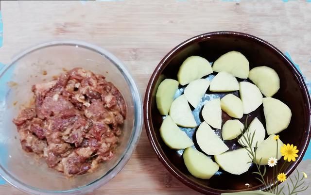 美味|跟客家婆婆学做蒸菜,一锅蒸出满桌美味,简单易做省时原汁原味