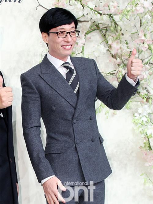  女性|刘在石向低收入女性捐赠卫生巾 共支援500多人