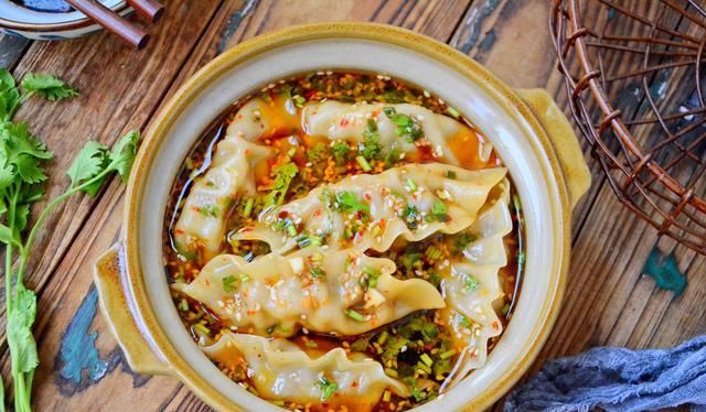 美味|九月女儿就馋这懒人早餐,十分钟就上桌,美味多汁,太香了