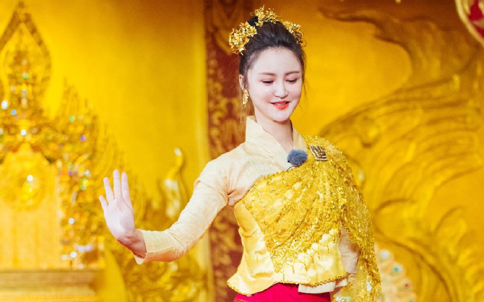  张歆艺|张歆艺加盟《妻子的浪漫旅行》：考试型人格去姐姐也不怕