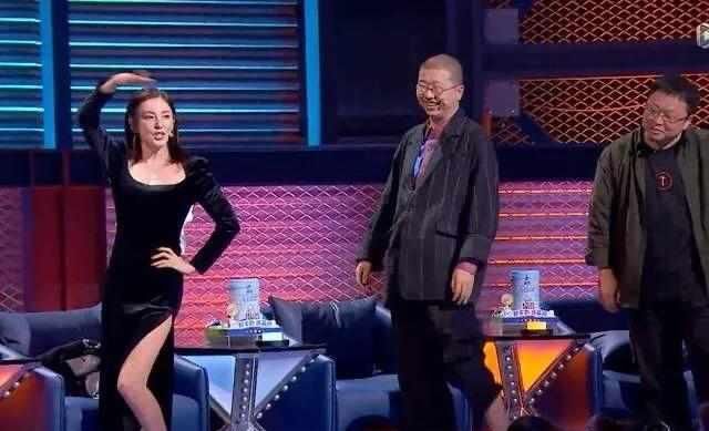  唏嘘|罗永浩综艺舞台跳女团舞：一个理想主义者的妥协让人唏嘘