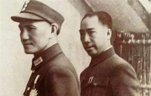 逮捕|戴笠设宴请50个汉奸吃饭,汉奸刚入席,戴笠:现在公布逮捕名单