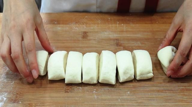  包子|发面时、只放酵母和糖还不行！多加2味，包子又香又软又白还好吃