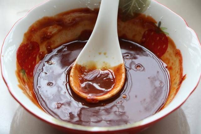  加油|鸡肉别再红烧了，不加油不加水，蒸一蒸馋出口水，比红烧还要美味