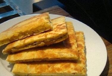  粉丝|吃货美食：干烧鱼尾、红薯豆沙饼、萝卜粉丝鱼丸汤的做法