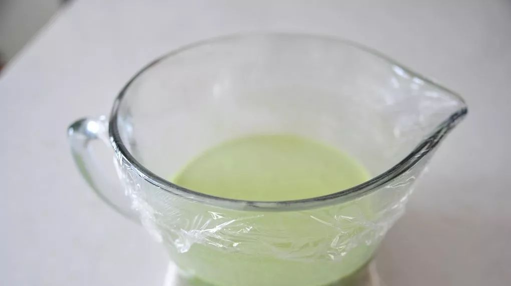  冰凉静置|甜品总是失败？蛋糕胚、饼底又干又硬，那是因为你忽略了这一步