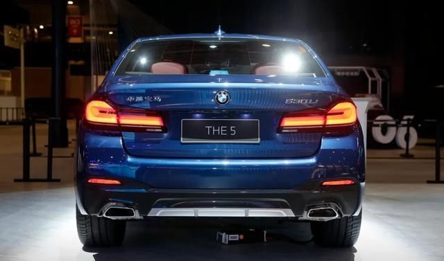 换代|换代宝马5系亮相！换装12.3英寸大屏，6.7秒破百