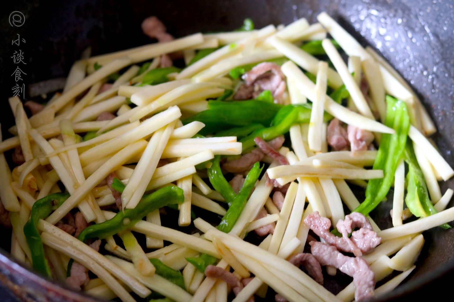 新鲜|田里掰来的蔬菜，6元一斤新鲜美味，秋天正当季，再不吃就下市了