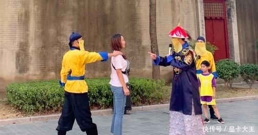 放弃|“直击横店开工”——驻场演员的横店十年:不放弃的梦想 有待拓展的未来