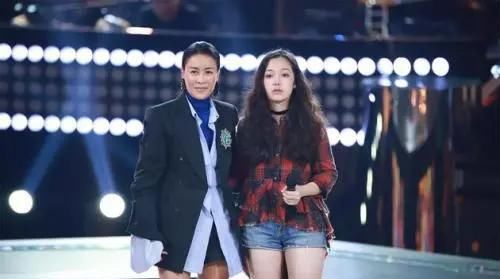 导师|“一锅老汤连续喝9年”,李宇春也救不了《中国好声音》