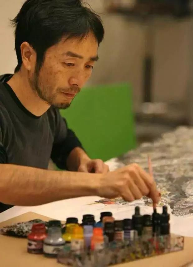  极致|一幅画画了3年，细到要用放大镜，他把钢笔画玩到了极致！