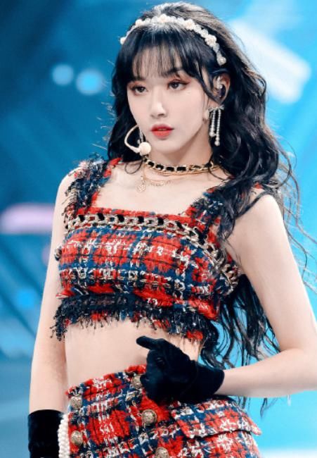 快本|THE9合体上《快本》,却只有刘雨昕、虞书欣、赵小棠录完全程?