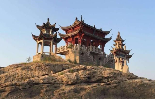 湖底|我国最“神秘”古建筑，藏于湖底千年不倒，每年只露出地面一次