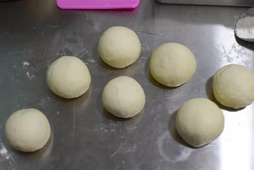 柔软|孩子早餐爱吃面包,蟹姐晚上做一盘,配方简单,柔软拉丝