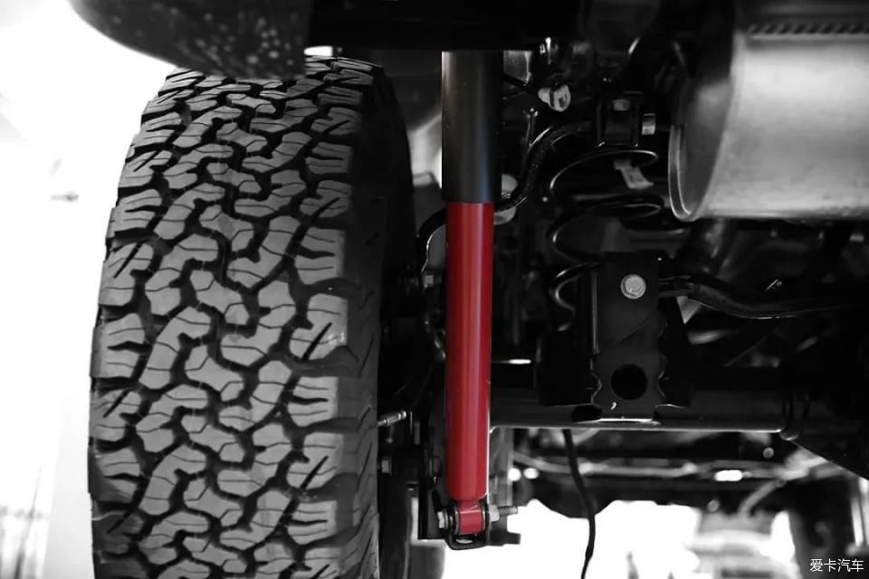  改装|【頂火范儿】暗星丨加版牧马人卢比肯整车改装案例