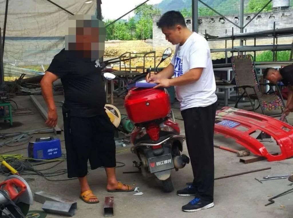  吸毒人员|【禁毒故事】我的禁毒路—用情感化、用心工作