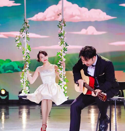  任嘉伦|快本任嘉伦发文显尬，宋茜打卡成功，谭松韵随手一截就是表情包