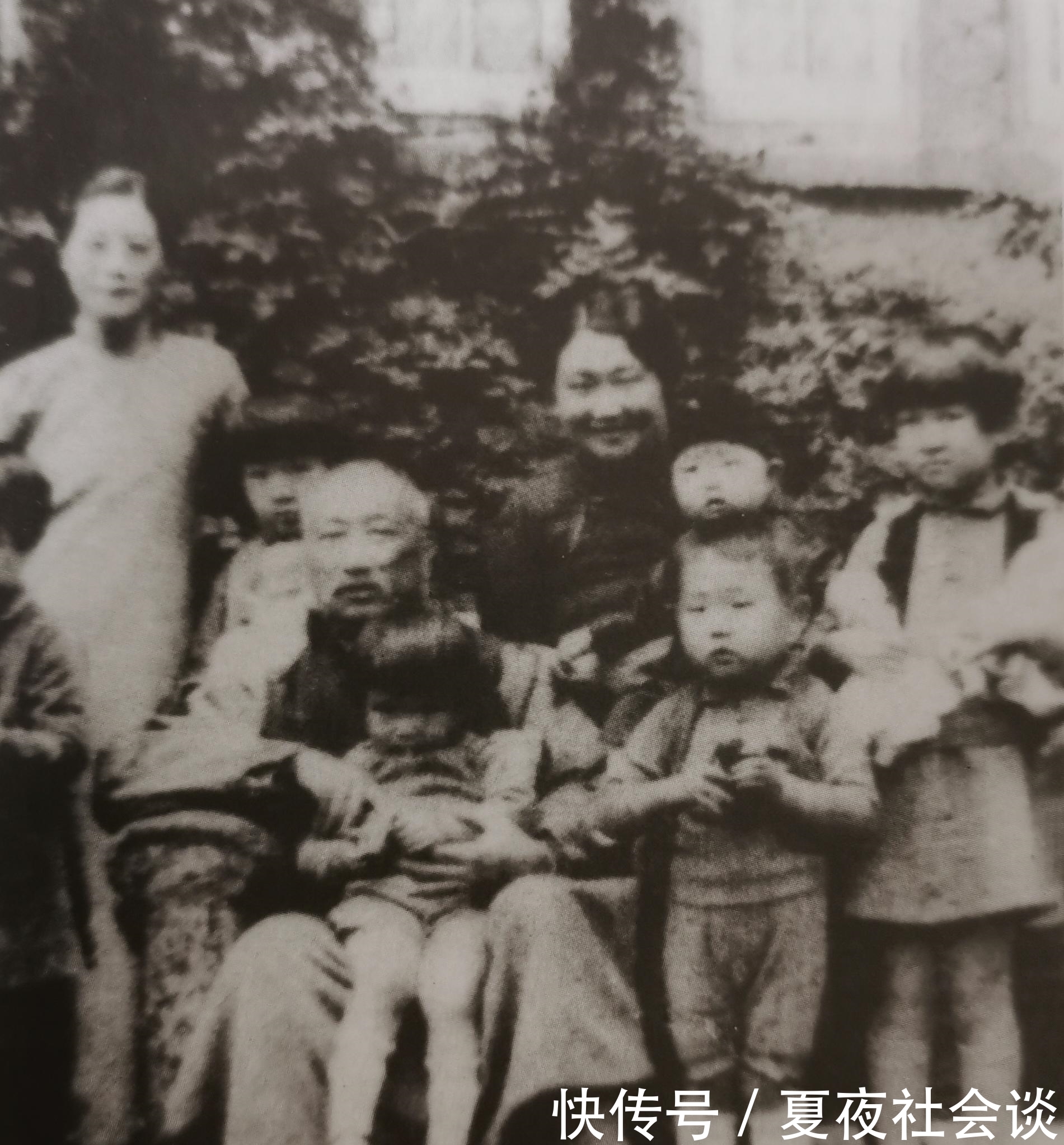 轰动|历经两段彻骨情劫后,她嫁给好友父亲,轰动婚礼后她说出背后原因