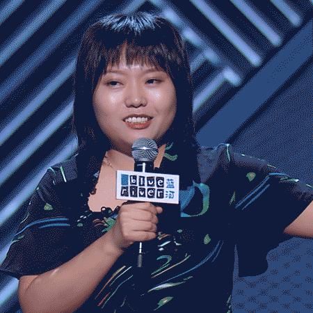  讽刺|讽刺直男自信，批判社会偏见，脱口秀大会上的女孩啥都敢说